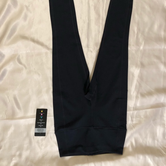 Lady’s GOWALK eggings from Skechers - Picture 8 of 13